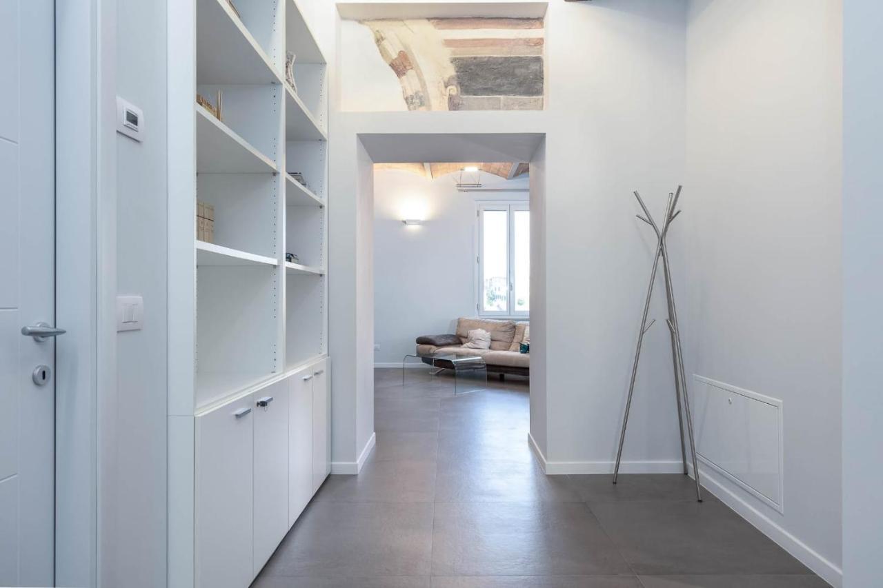 Siena Historic Center Stylish Flat With Balcony! Apartment ภายนอก รูปภาพ