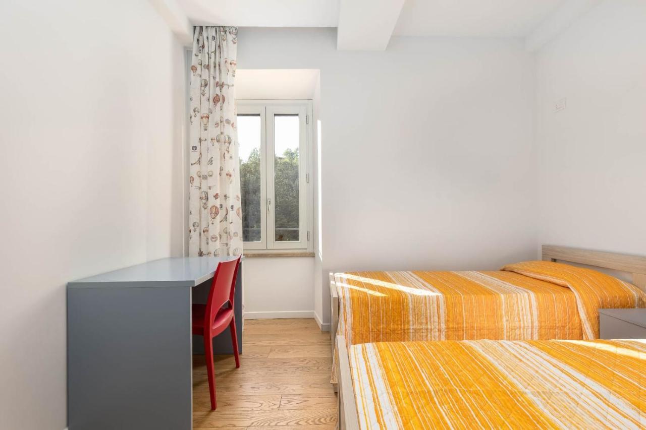 Siena Historic Center Stylish Flat With Balcony! Apartment ภายนอก รูปภาพ