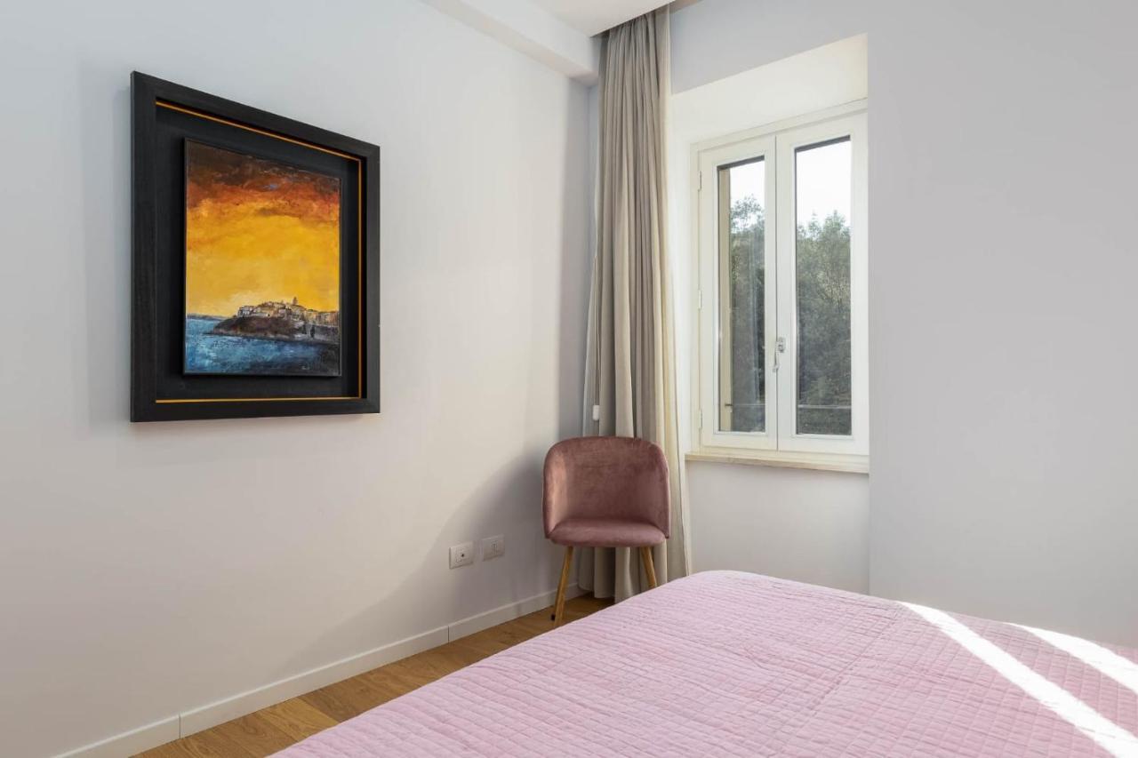 Siena Historic Center Stylish Flat With Balcony! Apartment ภายนอก รูปภาพ